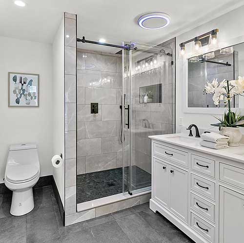 Perfectionista Cleaners - Residential Cleaning - Bathroom